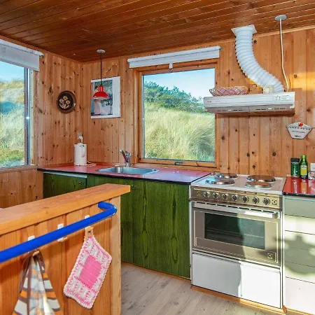 5 Person Holiday In * Hvide Sande