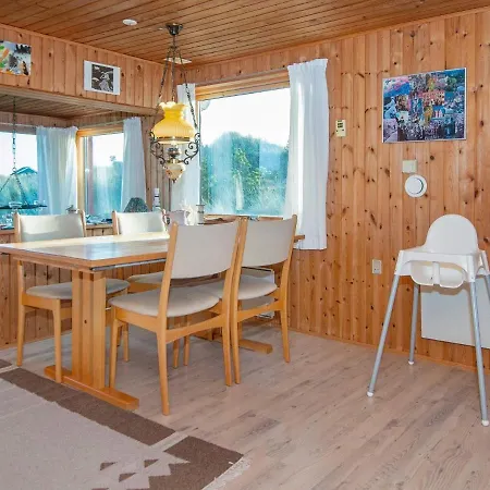 5 Person Holiday In Hvide Sande
