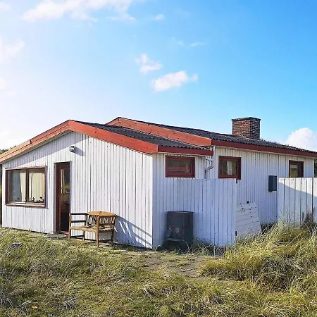 5 Person Holiday In